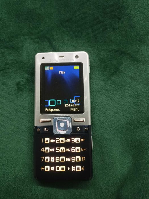 Sonyericsson T650 bez blokady sim-lock