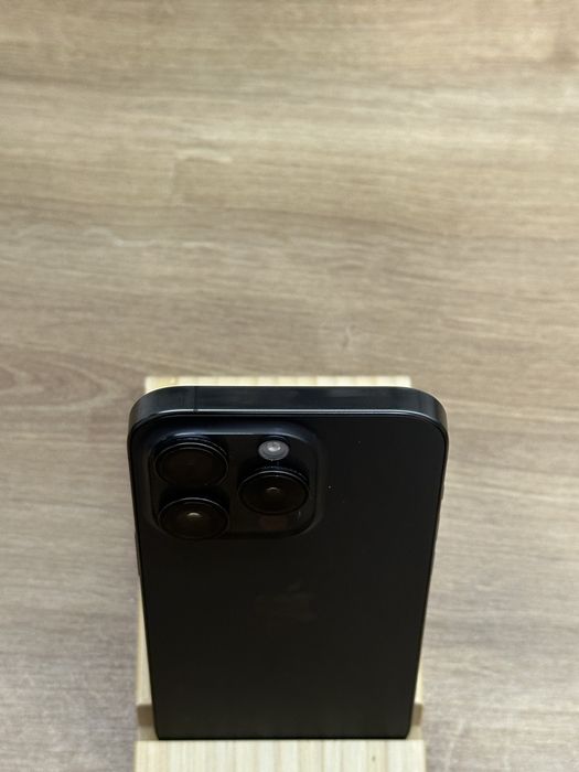iPhone 15 PRO 128GB 88% baterii