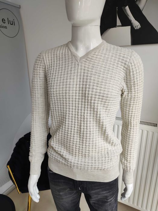Sweter z geometrycznym wzorem - ecru S
