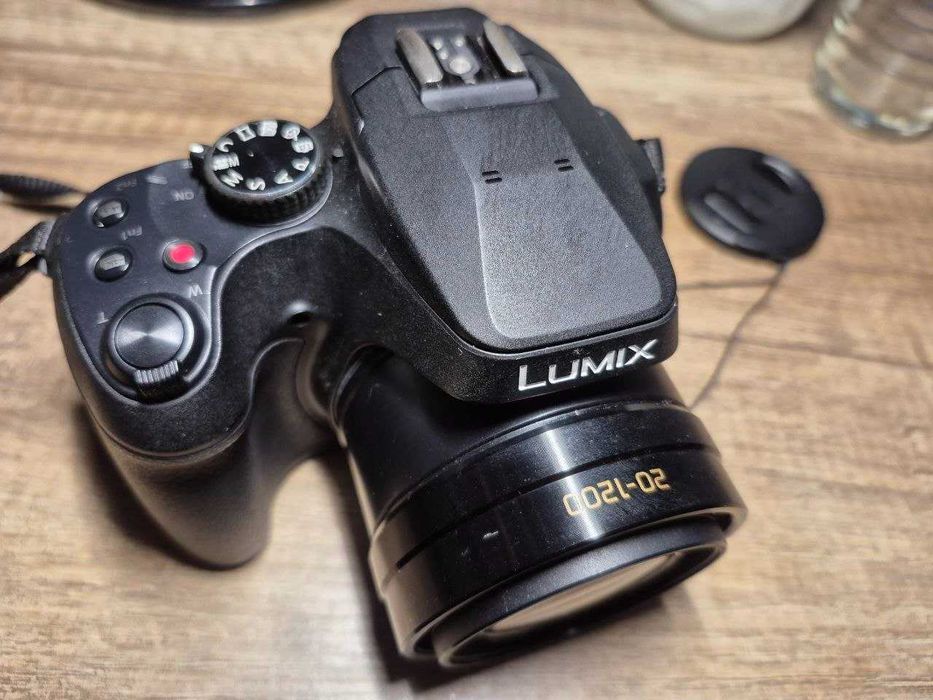 Aparat Panasonic lumix DC FZ82