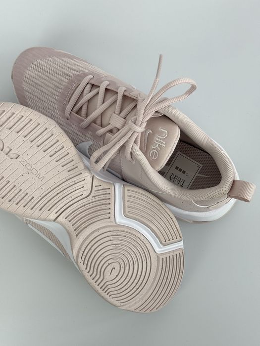 Nike Zoom Bella 6