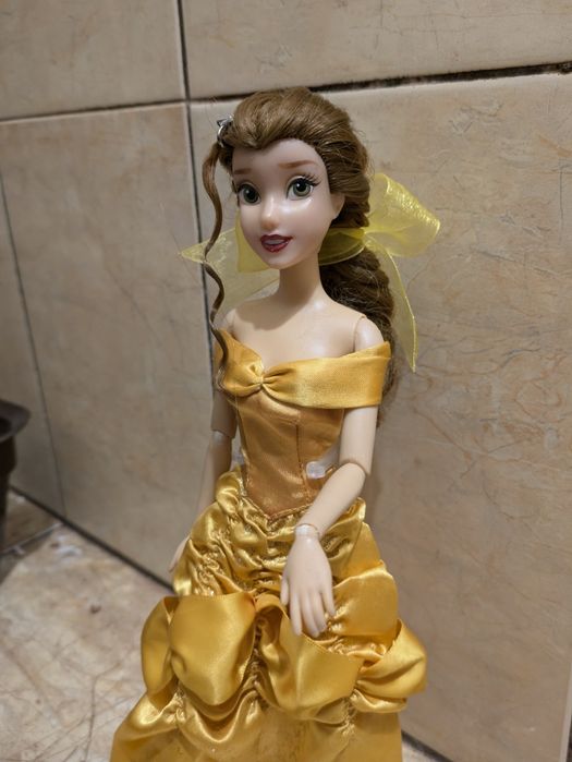 Лялька Бель. Принцеси Дісней.