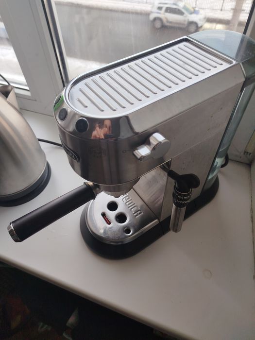 Кофе машина Delonghi ручкова