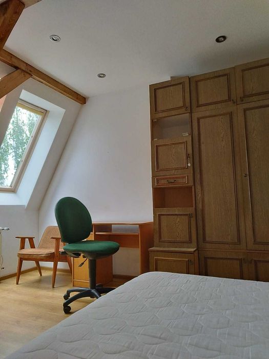 pokój na Biskupinie  całość 1300 PLN