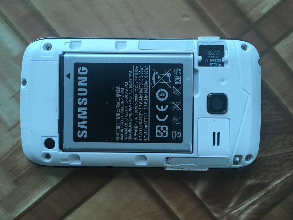 Продам телефон Samsung gtS61-02 на две сим, бу, в отл рабочем сост.