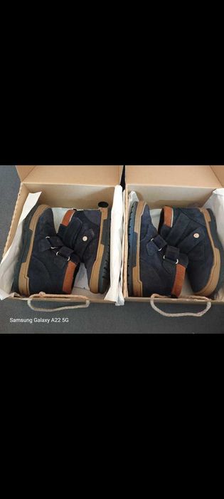 2 pary trzewiki chłopięce Bartek. Rozmiar 25 i 26. Obie pary 150 zł