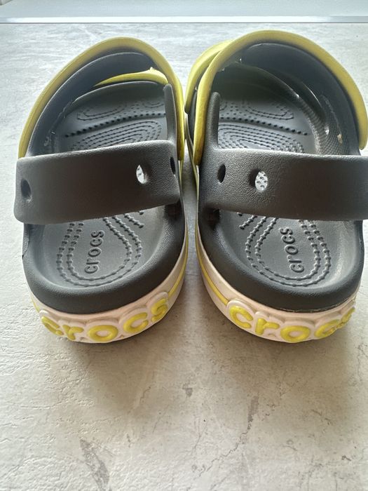 Crocs c13 sandaly