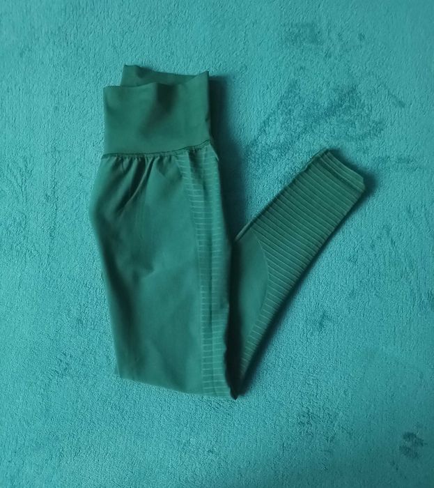 Oceans Apart sportowe legginsy z wysokim stanem push up