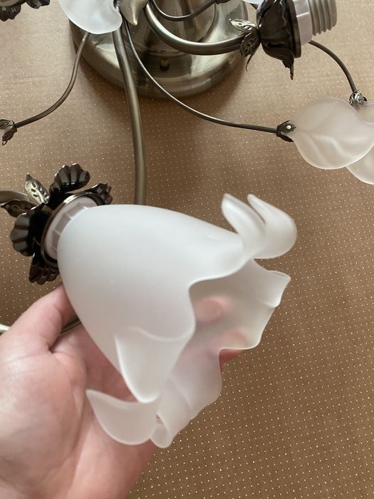 Світильник для дому