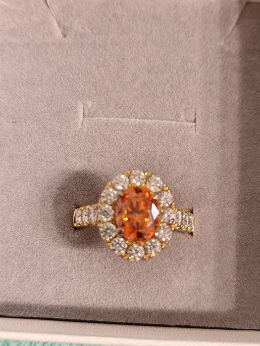 Sprzedam srebrny pierścionek