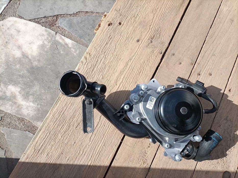 Cabeça de motor Mercedes+ várias peças