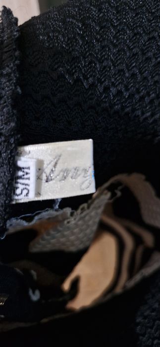 Saia usada poucas vezes