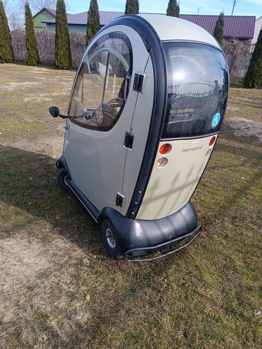 Wózek inwalidzki skuter elektryczny z dachem Kabiną dla seniora
