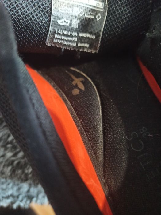 Кроссовки женские fashletics by tamaris 37-38