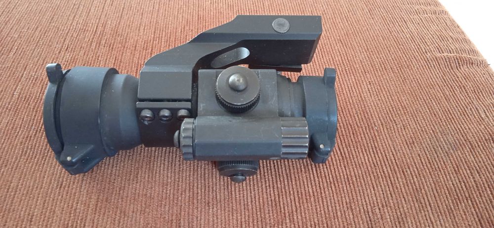 Оптичний приціл Aimpoint коліматорний