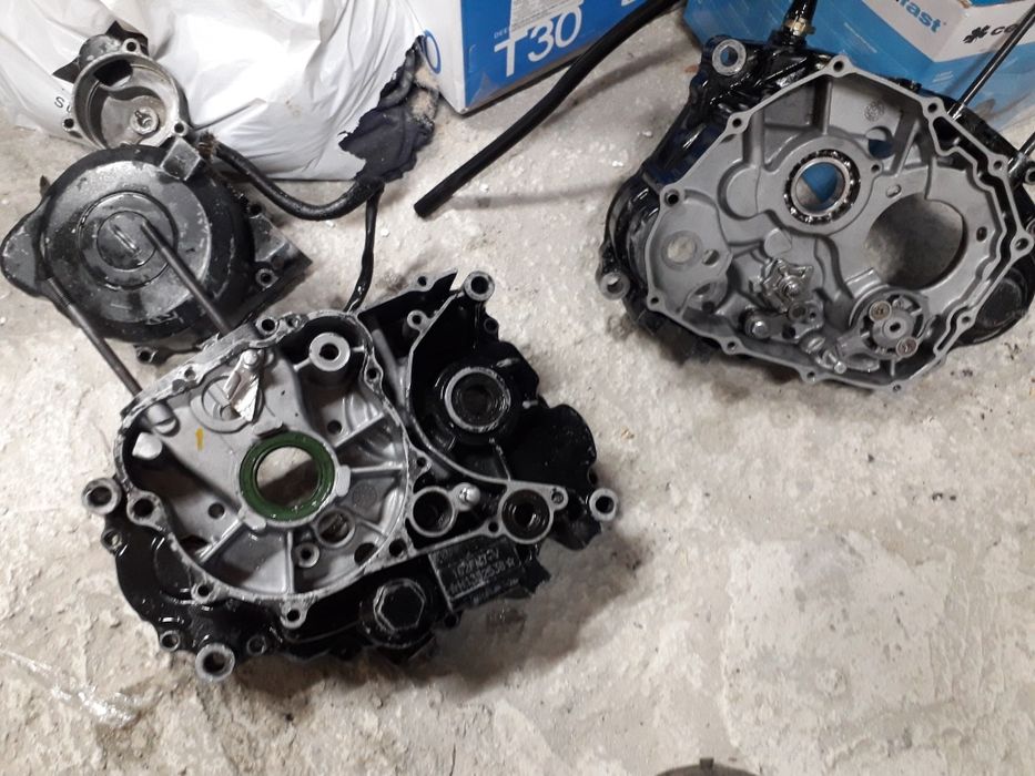 Продам два  мотора