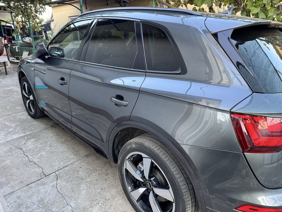 Продажа авто Audi Q5 Premium Plus 2022р
