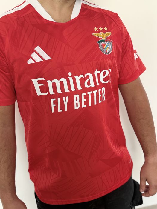 Camisolas de clube e selecoes