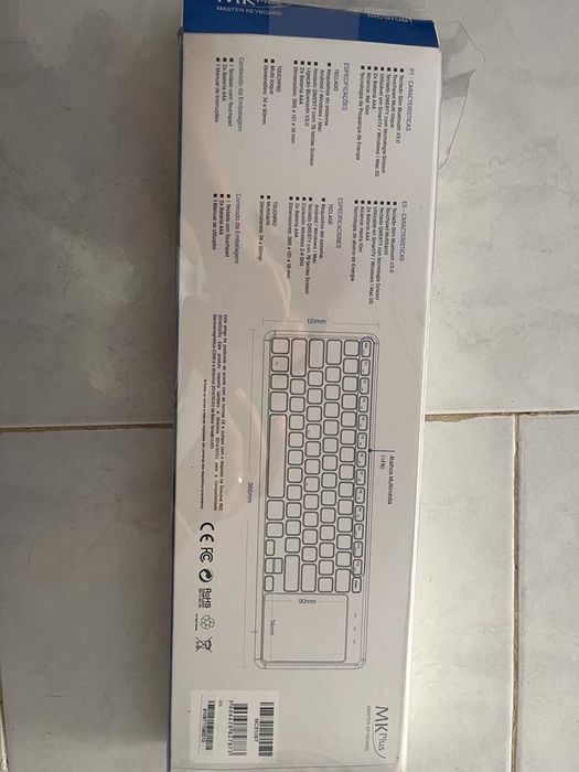 Teclado Bluetooth com rato437518301985525761