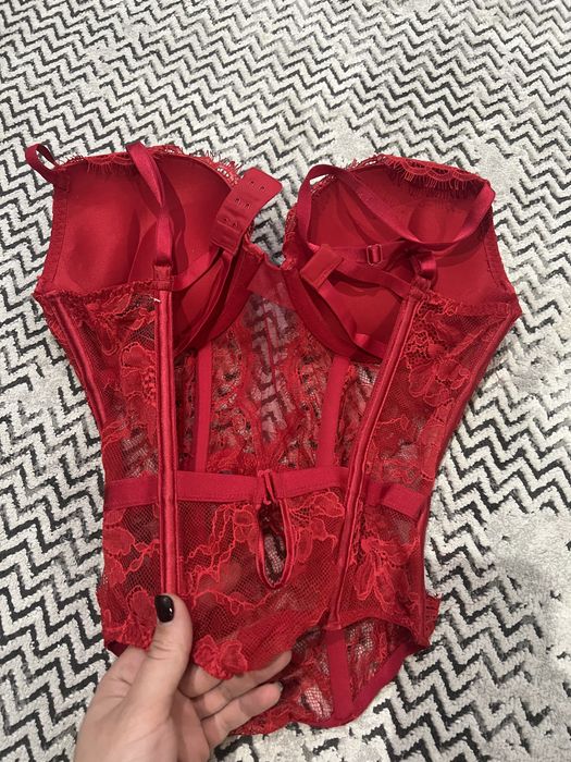 Боді ліфчик vicotia’s secret оригінал мереживо