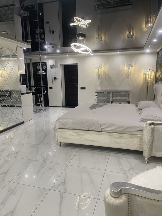 Погодинна Подобова оренда квартири с панорамным видом. 95 квартал