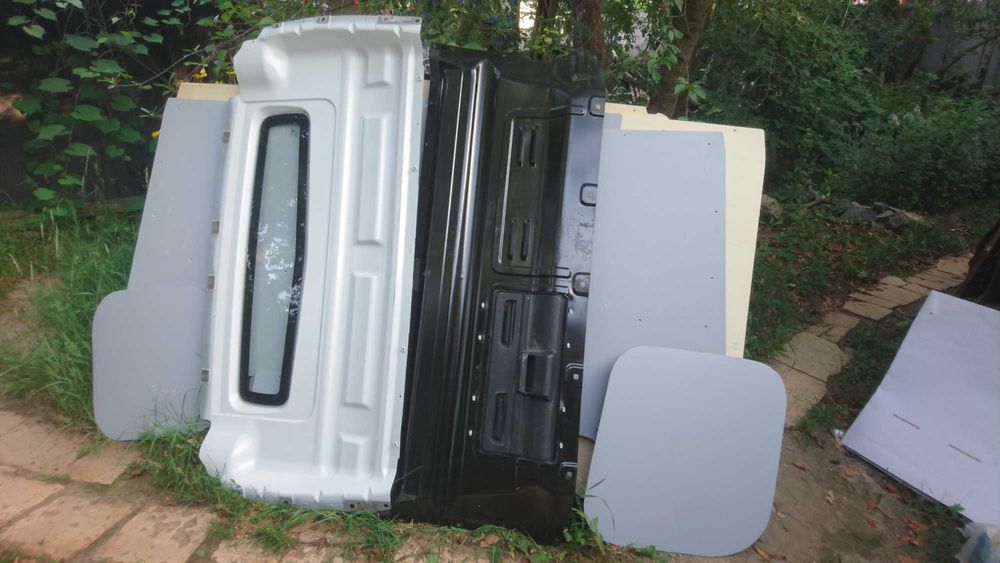 Продам обшивку грузового отсека рено трафик 3 Renault Trafic 3 Tech