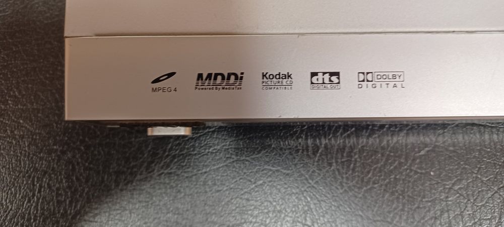 Leitor DVD impecavel, marca Denver