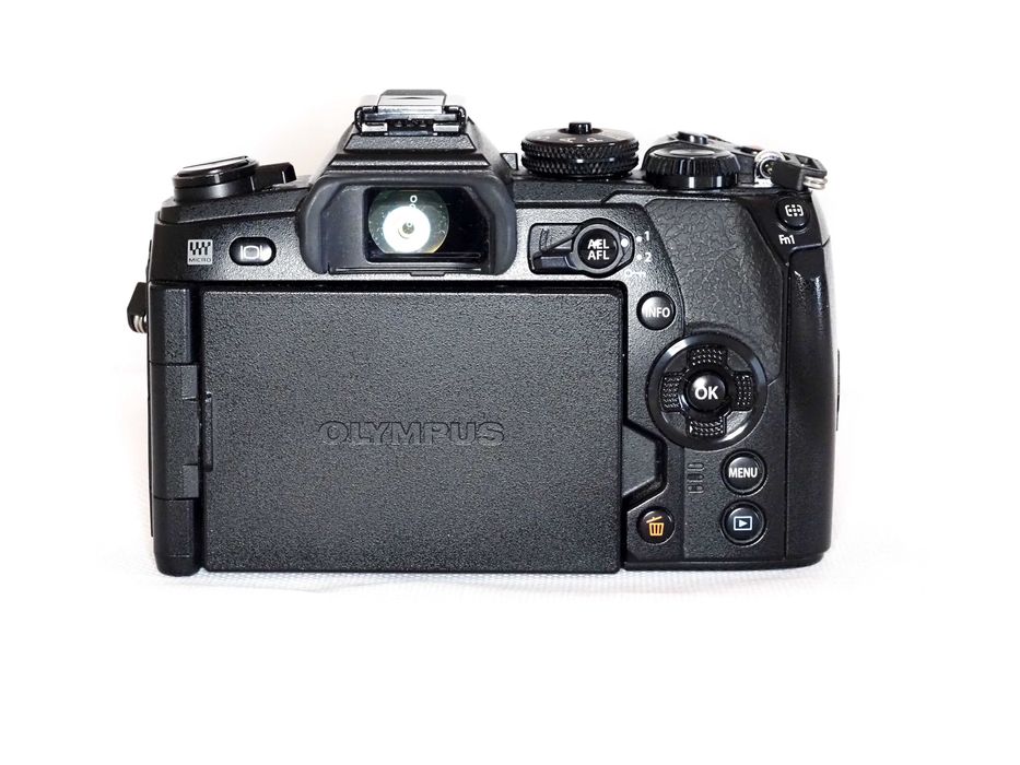 Olympus OM-D E-M1 Mark II (stan b. dobry) Mysłowice • OLX.pl