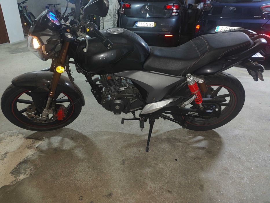 Mota Keeway RKV 125