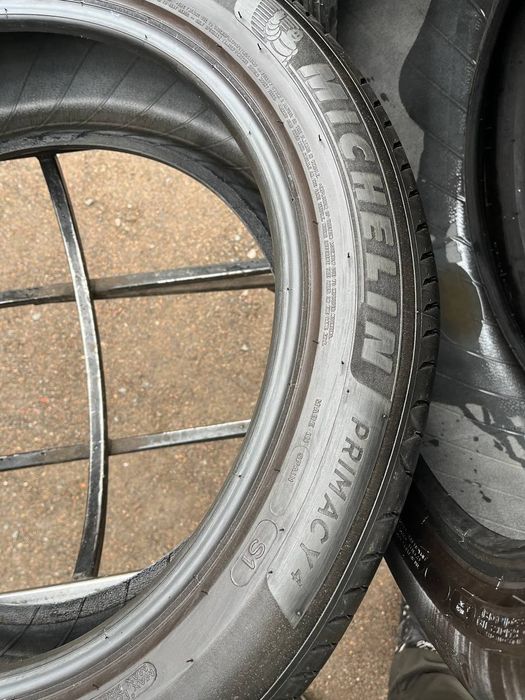 Шины БУ 235 50 R 19 Michelin primacy 4 S1 Лето Комплект резина
