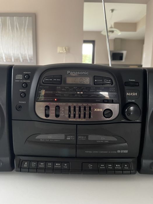 Panasonic radiomagnetofon z CD