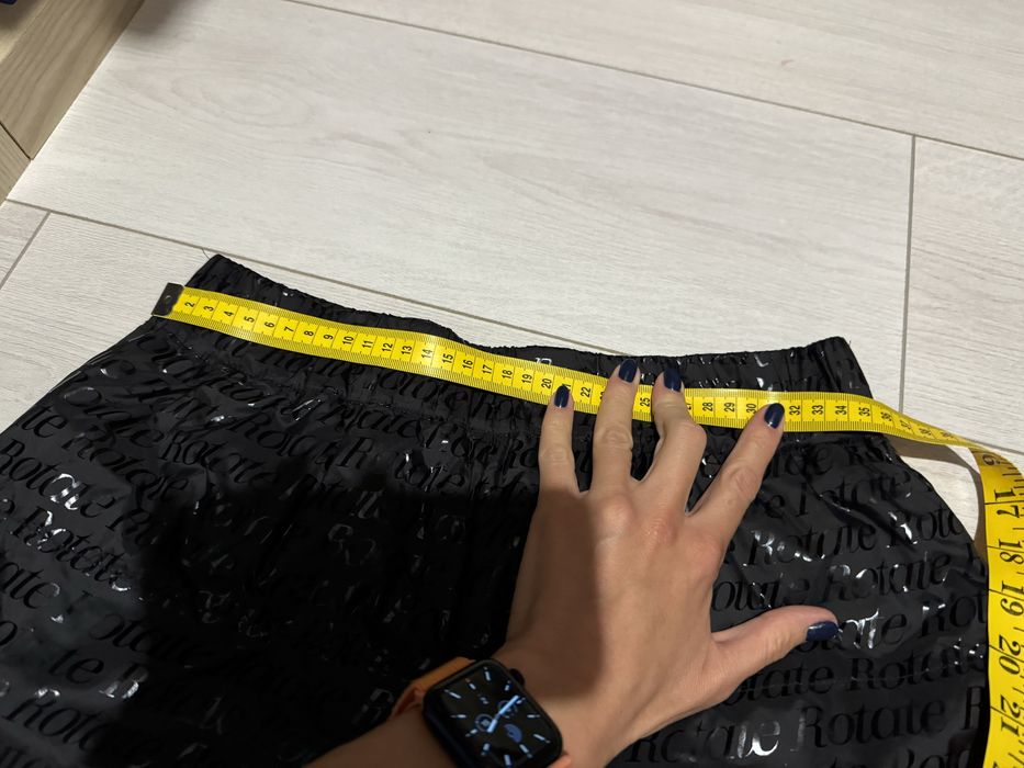 Rotate шорты оригінал нові