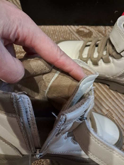 Чобітки для дівчинки 30 розмір.