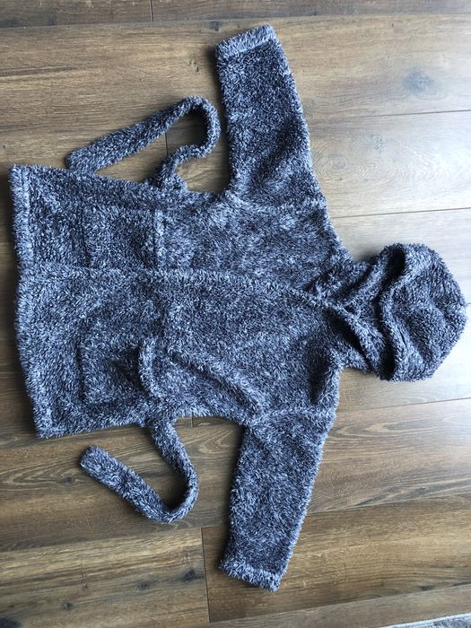 Szlafrok chłopięcy 92-98