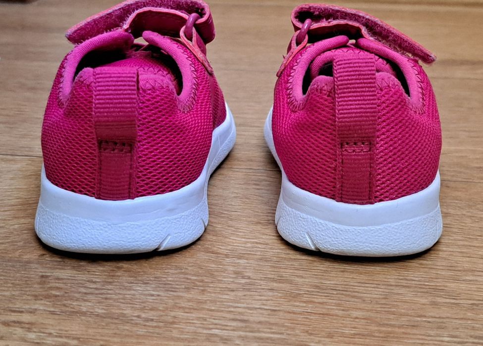 Кросівки оригінальні Clarks p20,5