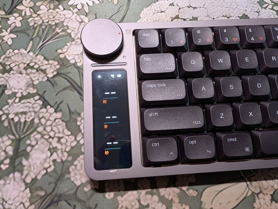 Teclado mecânico inteligente de baixo perfil Akko Linx68 (EUA)
