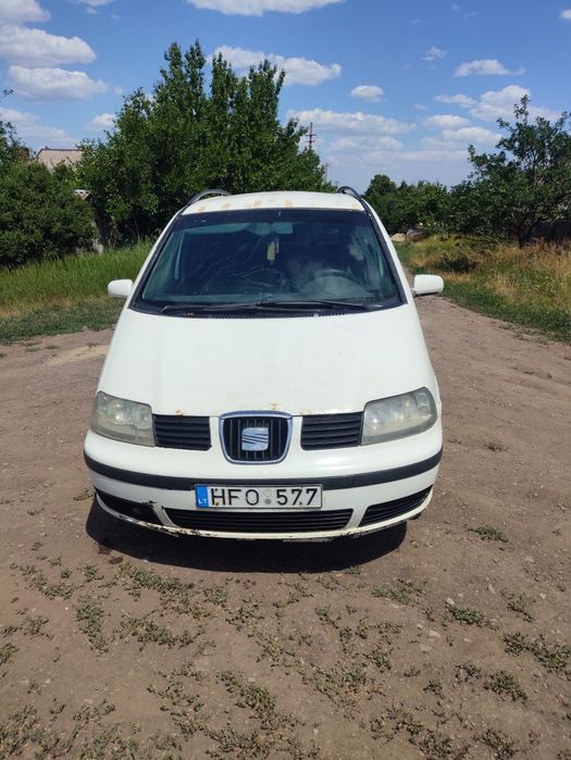 Авто Сіат альхамбра