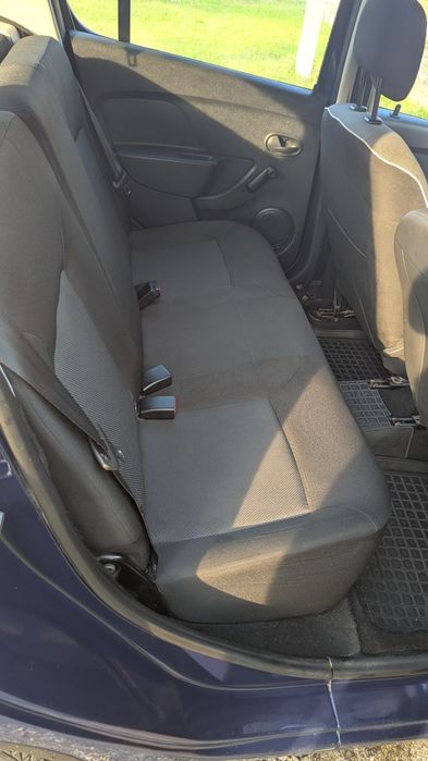 Dacia Sandero 2015