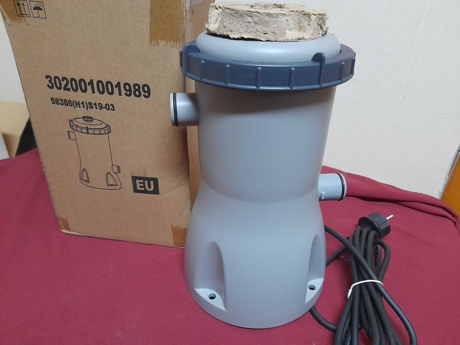 bomba p\piscina  de cartucho 3028 L\H