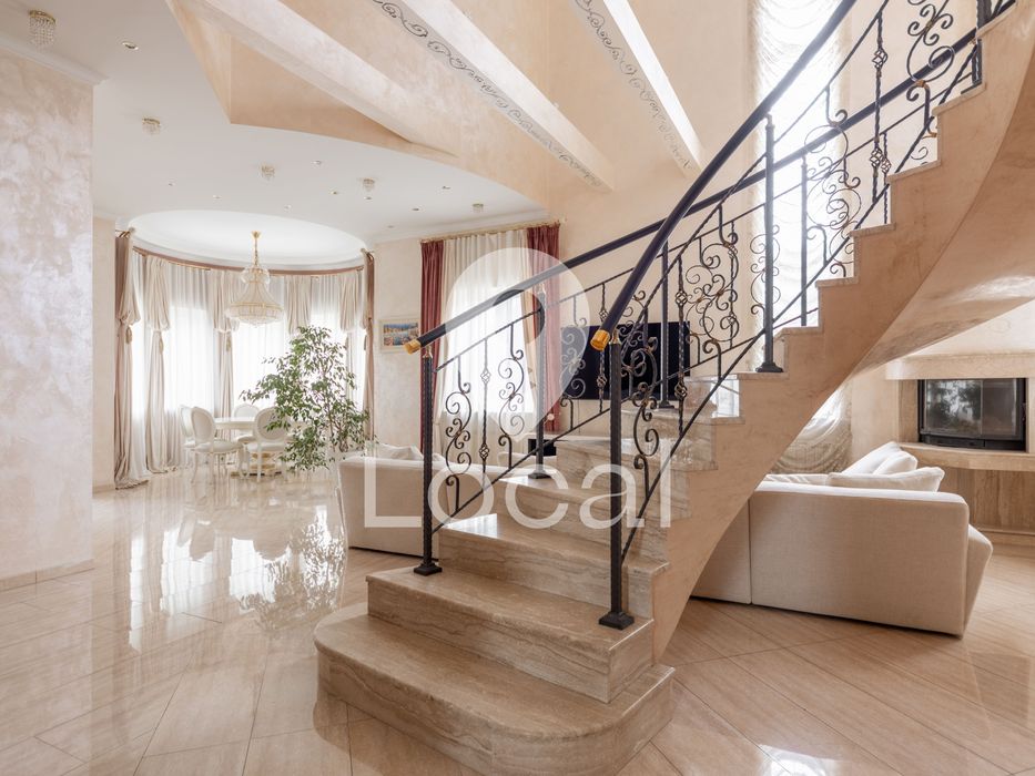 АВТОНОМНИЙ БУДИНОК 365 м² | Новообухівська траса | 15 кВт + Генератор