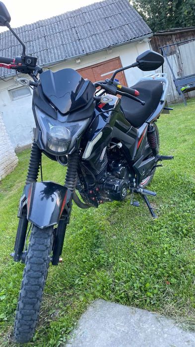 Продам мустанг мт 200