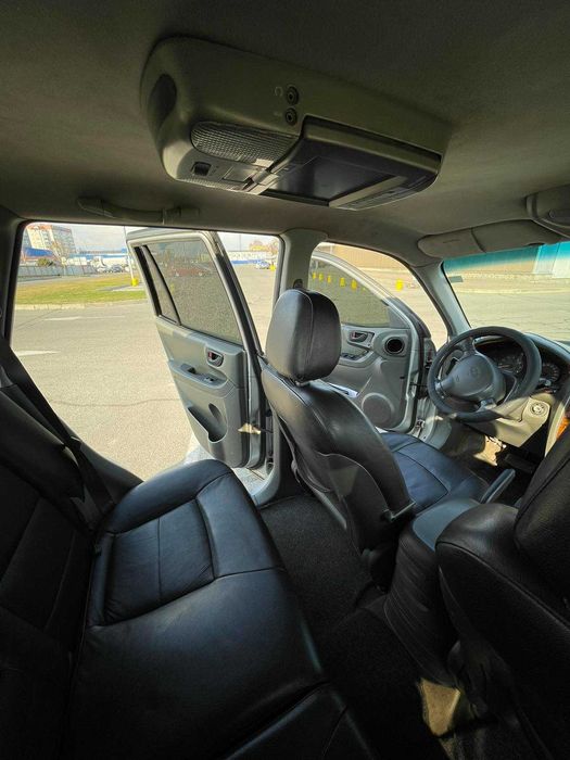 Hyundai Santa FE 2002 рік. 2.7 газ/бензин