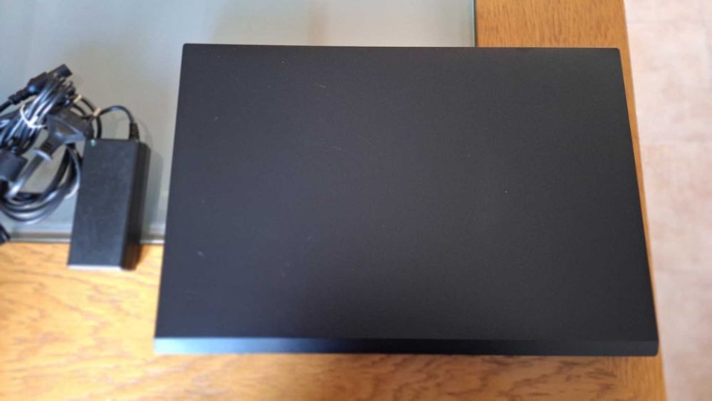 Insys N750BU i5-7200U 3.1GHz- 8GB Ram- SSD256GB NVME- Win11