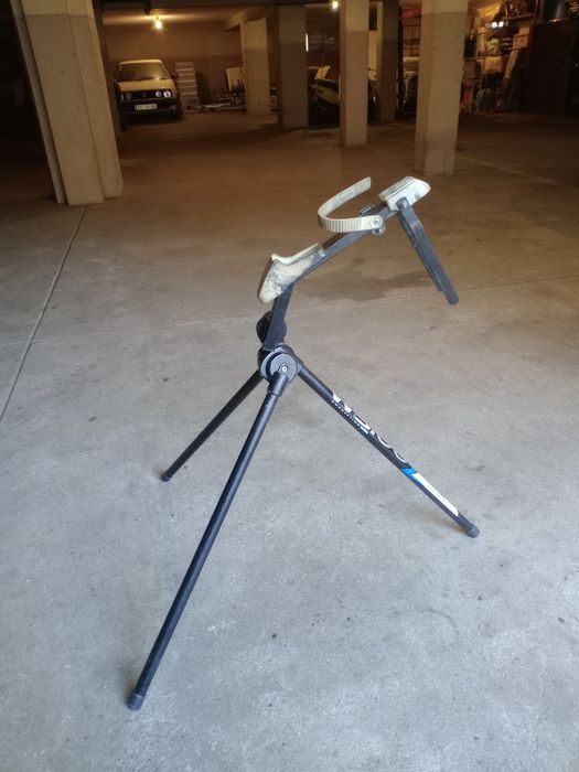 Suporte para mecânica de bicicleta
