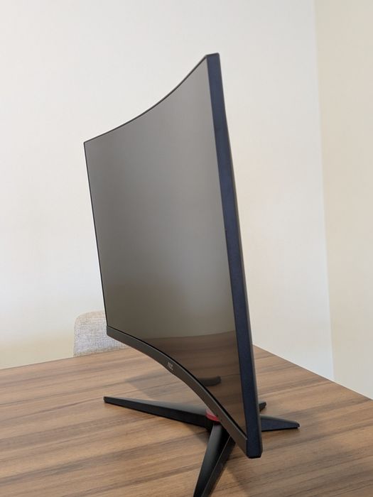 Monitor AOC C27G2ZE/BK 240HZ