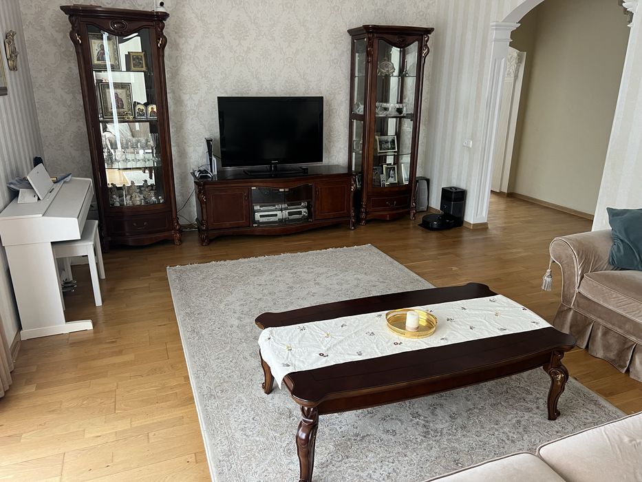 Набір меблів Carpenter