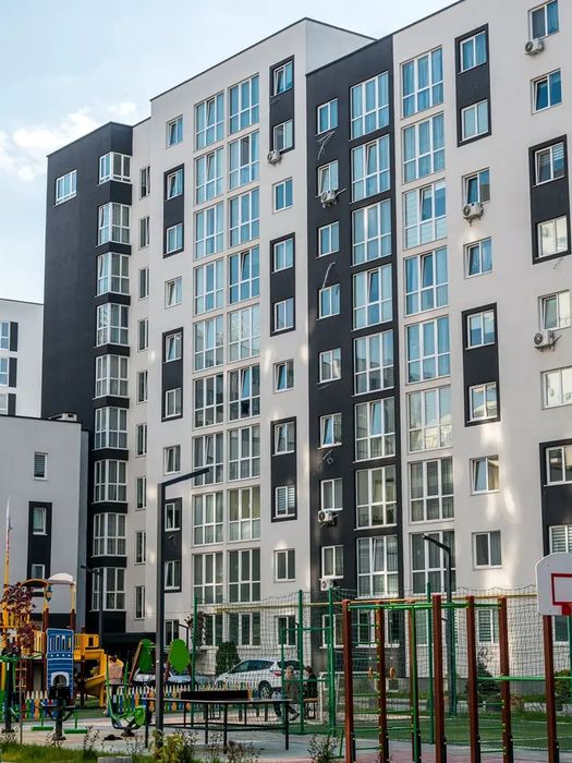 Продаж паркомісця ЖК Континент вул. Трускавецька