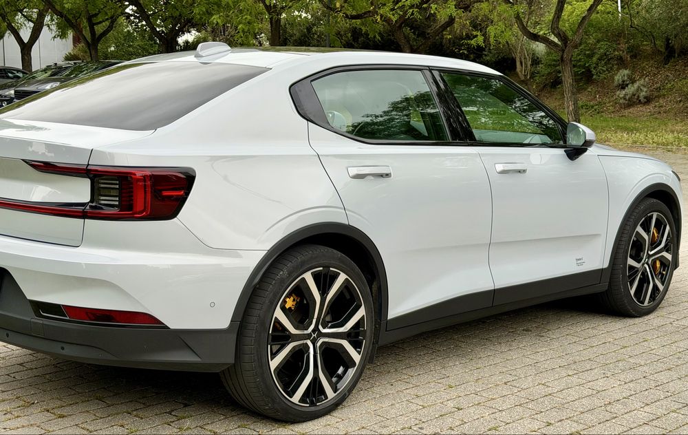Polestar 2 PERFORMANCE (Iva deduzivel)