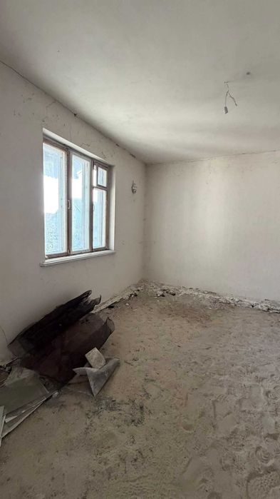 Продаж будинку біля Кременця