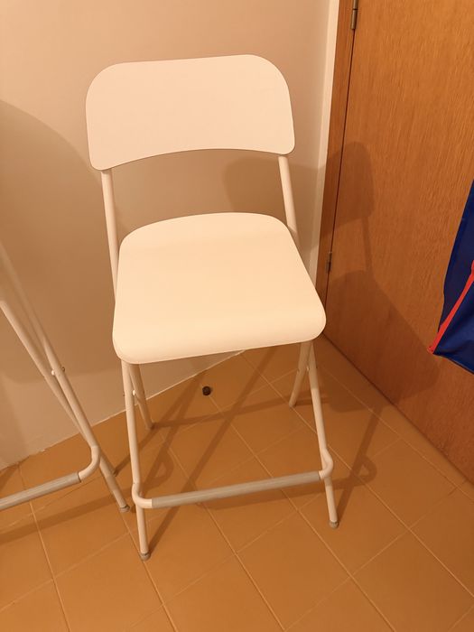 Vendo cadeiras altas Ikea